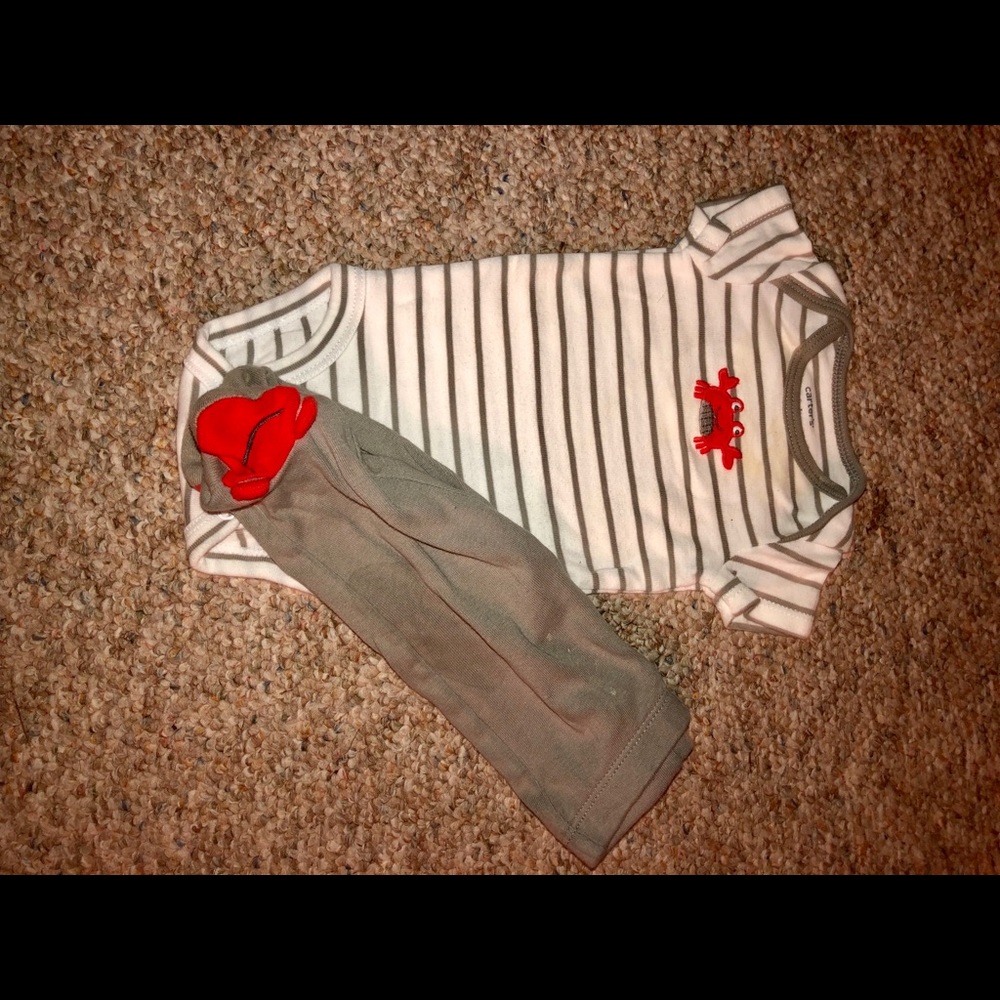 Carters baby boy set .